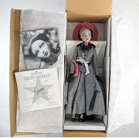 Gene Marshall LOVE, PARIS #06 Fashion Doll with COA, booklet, stand and box, - Picture 1 of 10